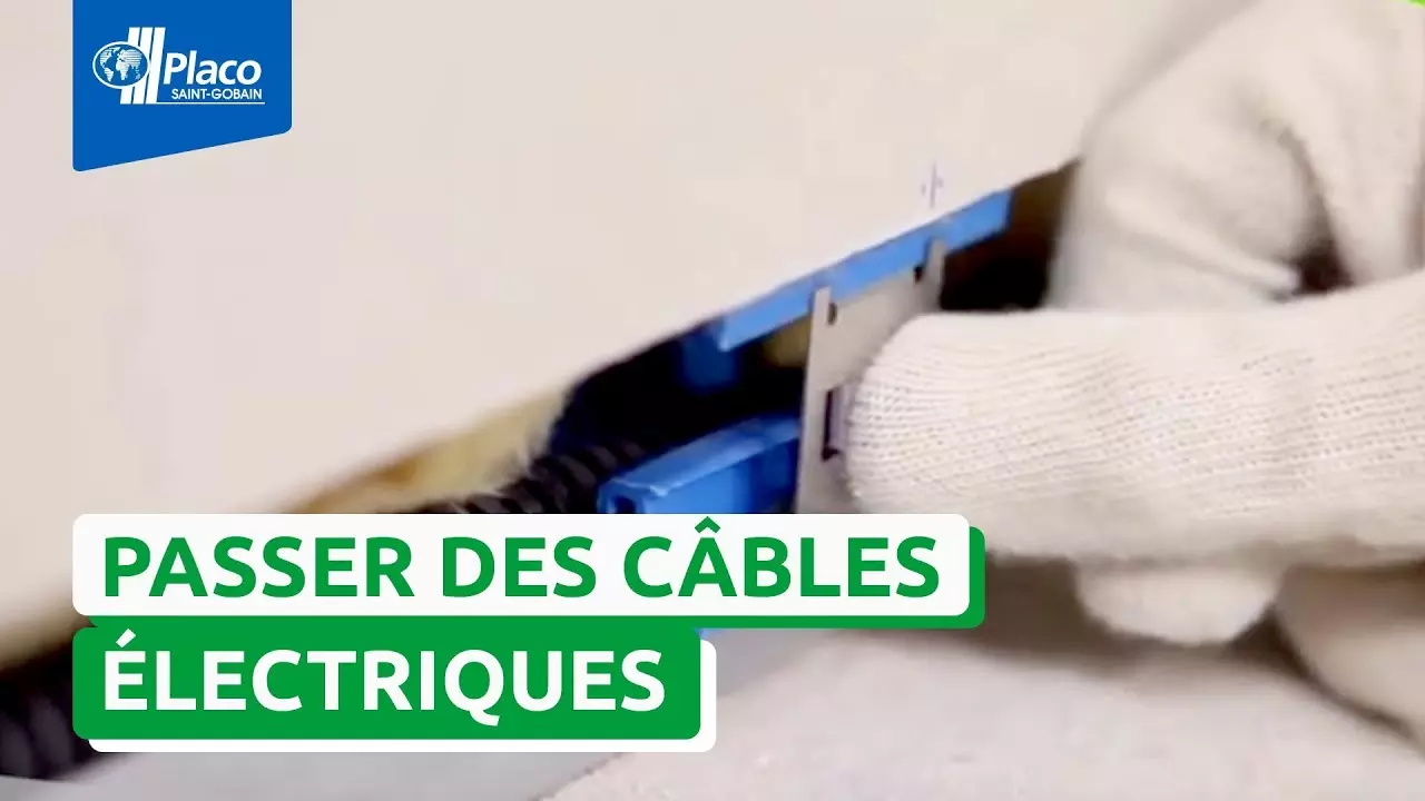 Comment passer des câbles électriques dans une cloison ? La solution : Placo® Easycable® thumbnail